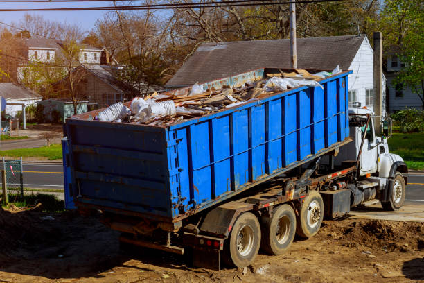 Best Construction Debris Removal  in Holdrege, NE